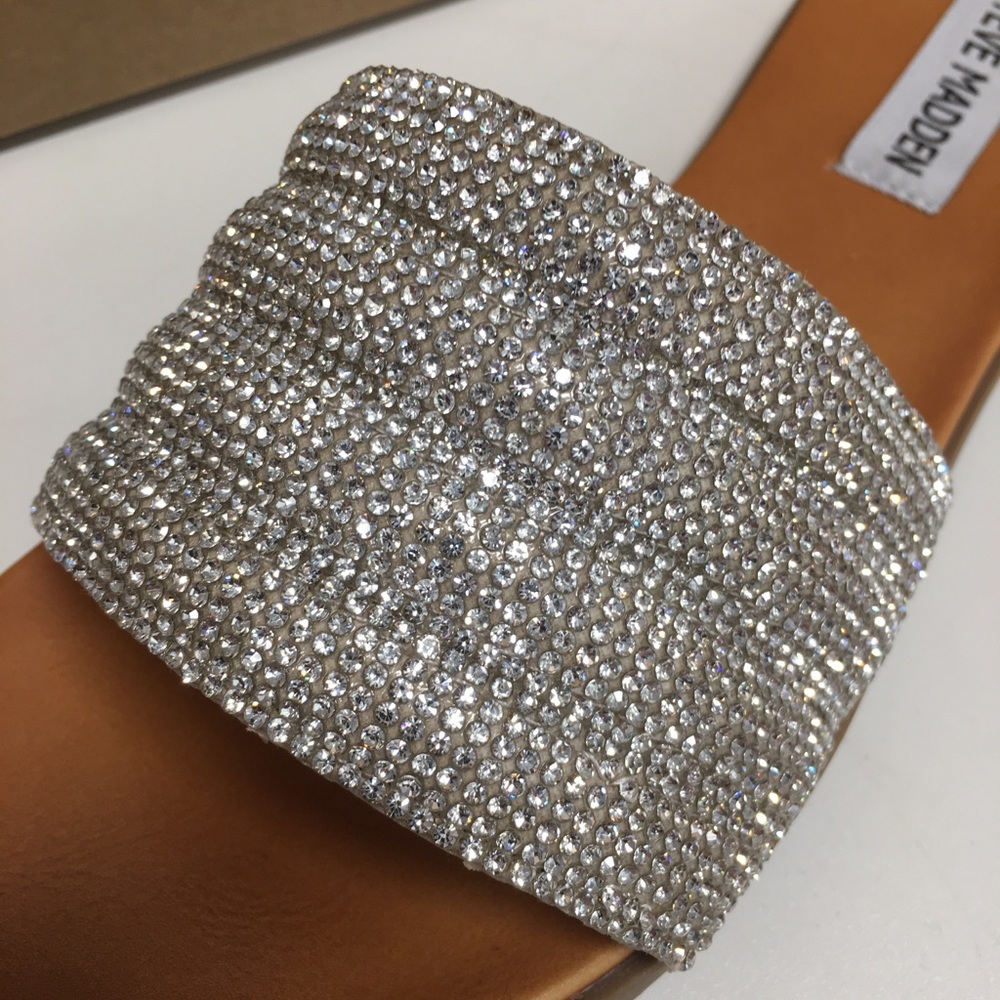 Beautiful Steve Madden Rhinestone Single Slide💎 - Picture 3 of 5